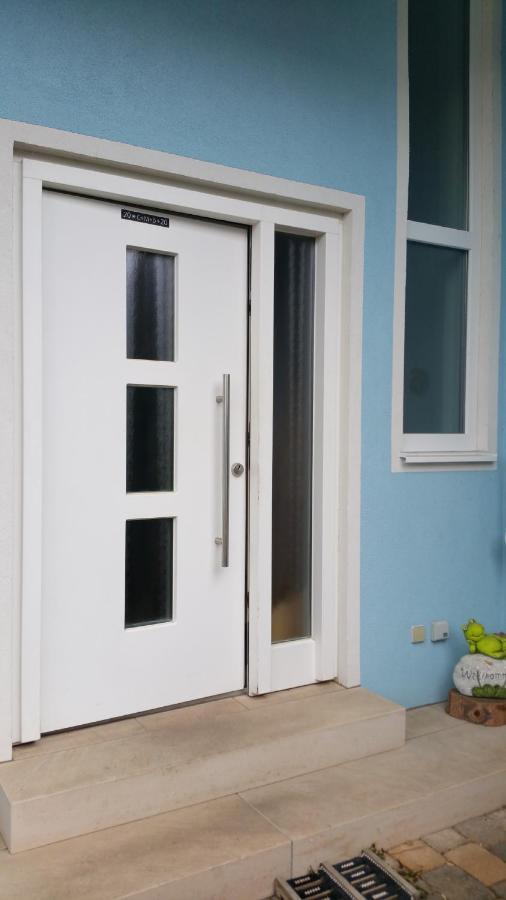 Ferienwohnung Rosenbluete Neustadt an der Weinstrasse Exterior photo