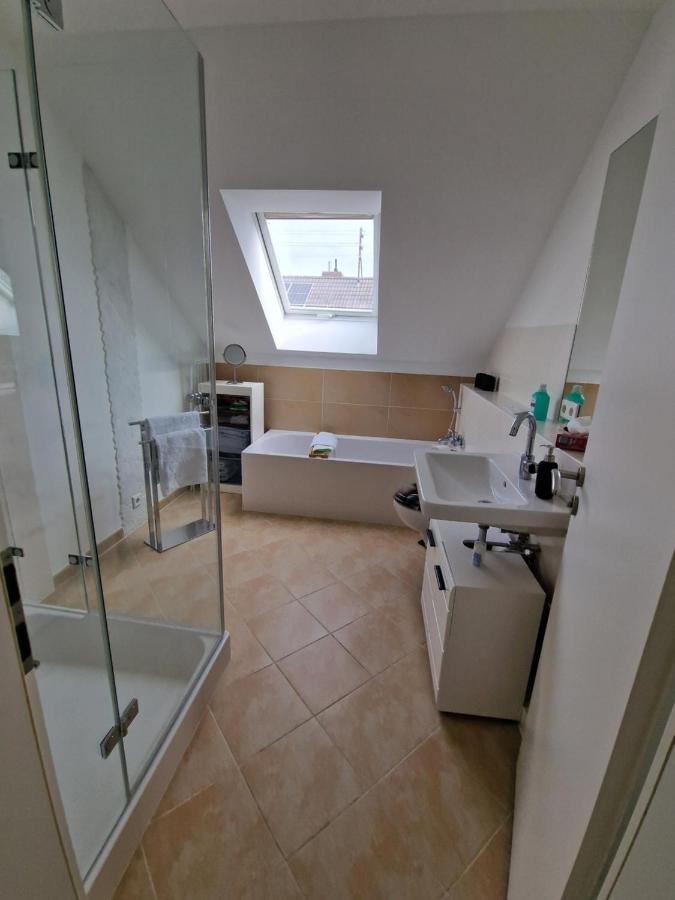 Ferienwohnung Rosenbluete Neustadt an der Weinstrasse Exterior photo